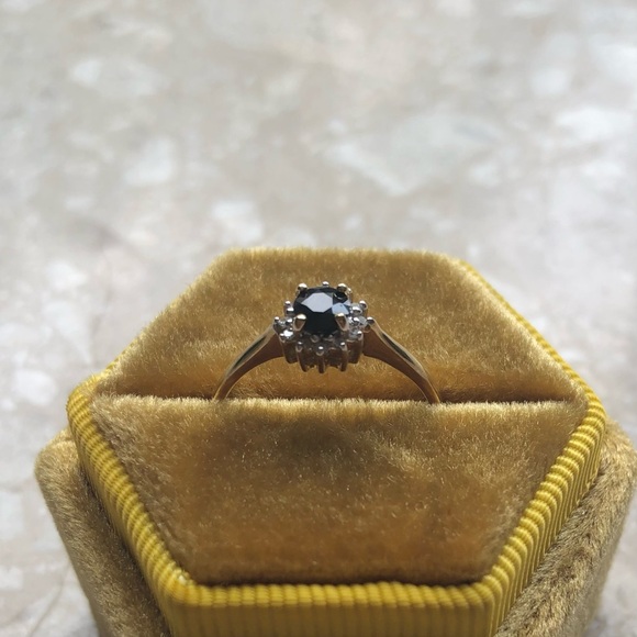 Sapphire Diamond Halo Vintage Yellow Gold Ring - Picture 9 of 11